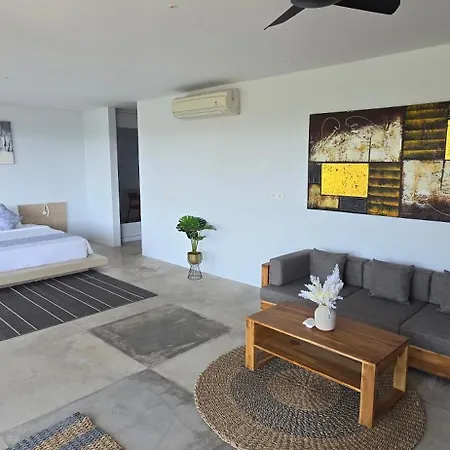 De Jantux Damai Private Pool Villa